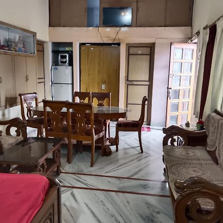Kusum Palace Βαρανάσι Εξωτερικό φωτογραφία